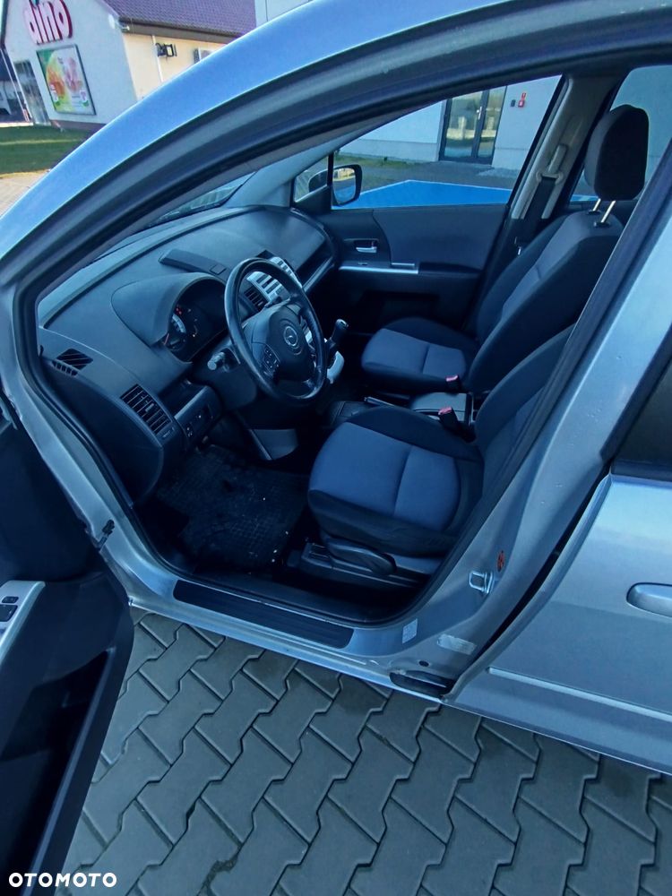 Mazda 5 2.0 Active - 9