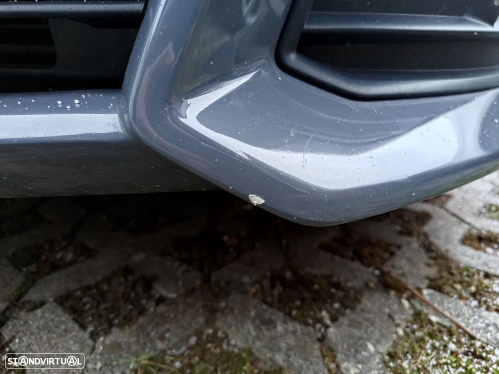 Ford Focus 2.0 EcoBoost ST c/ Pack Pele Desportiva - 16