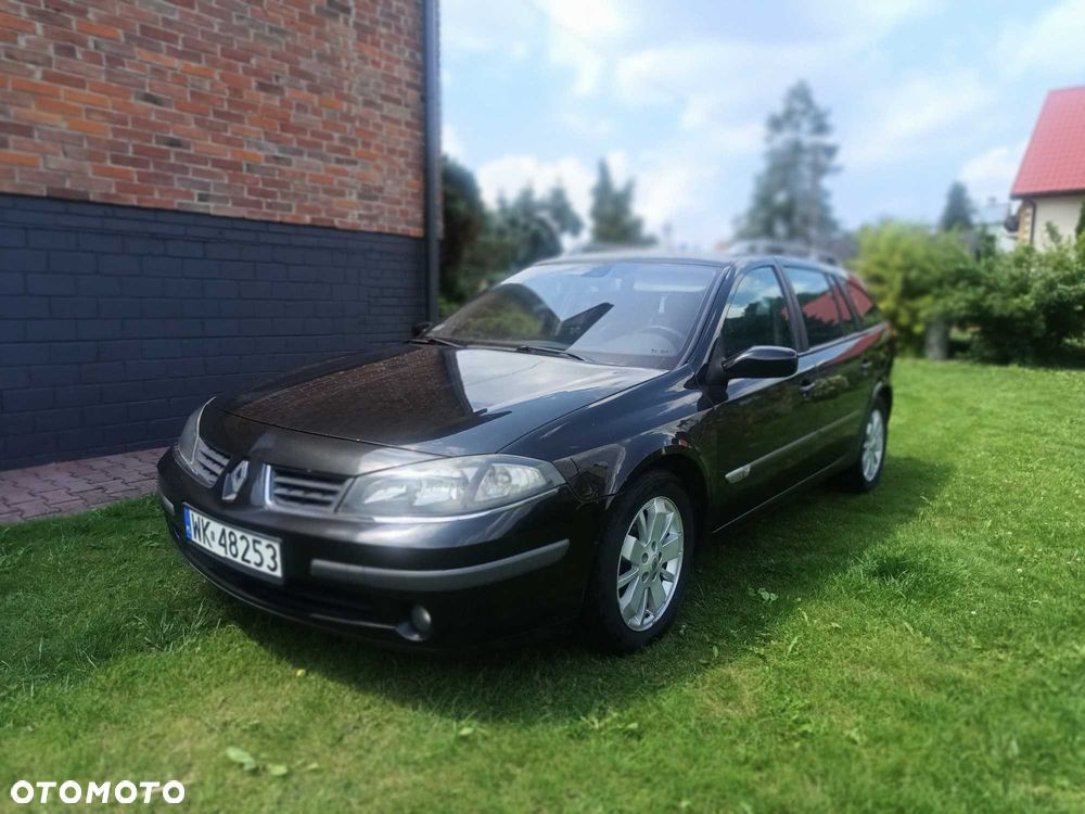 Renault Laguna - 1