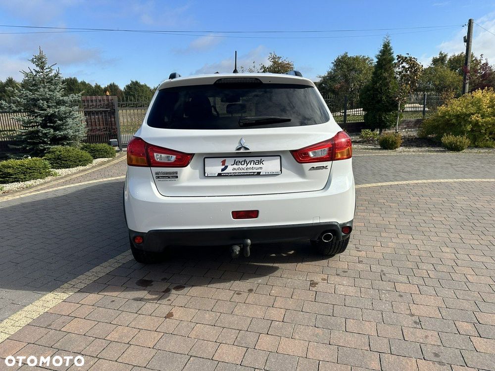 Mitsubishi ASX - 8