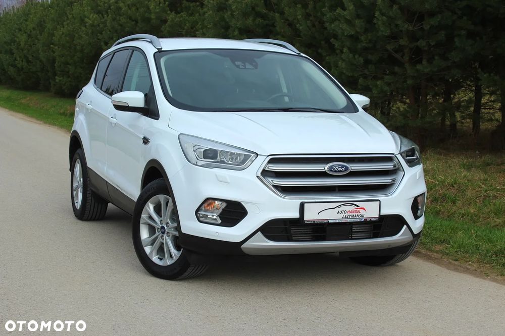 Ford Kuga - 1