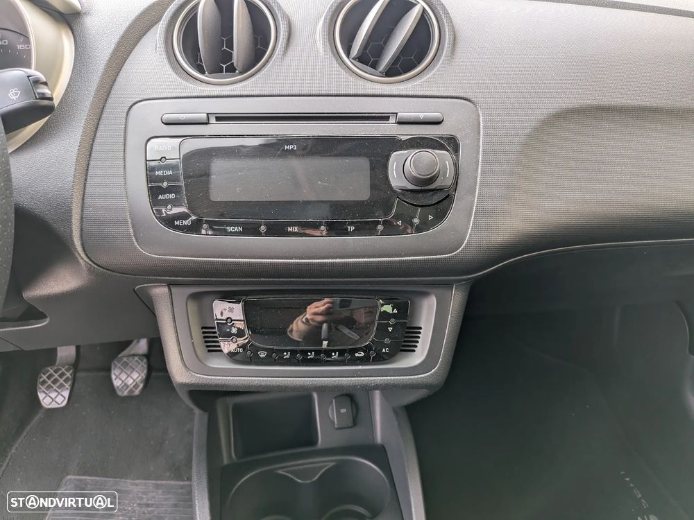 SEAT Ibiza 1.4 16V Sport - 11