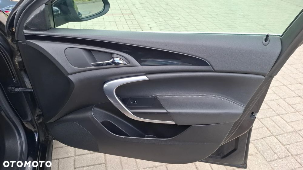 Opel Insignia 1.6 Turbo Cosmo - 17