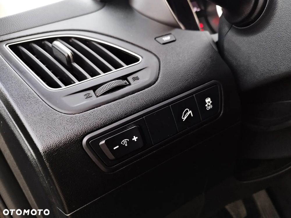 Hyundai ix35 1.6 GDI Premium 2WD - 19