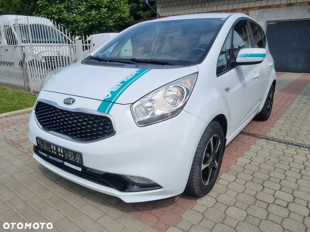 Kia Venga 1.6 CVVT Dream Team Edition - 1