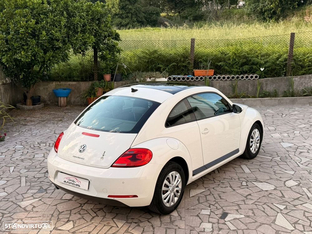 VW New Beetle - 31
