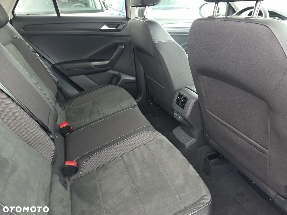 Volkswagen T-Roc 1.5 TSI Style DSG - 14