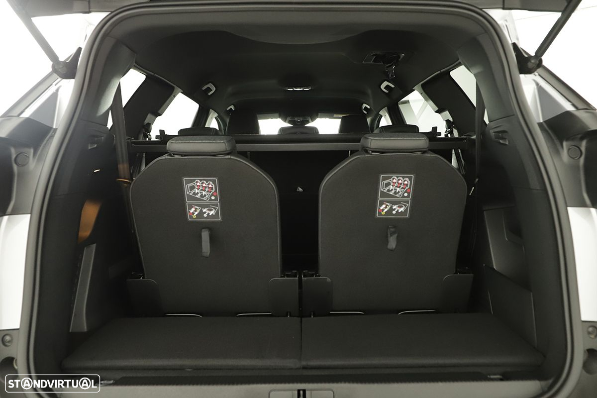 Peugeot 5008 1.2 PureTech Allure Pack EAT8 - 24