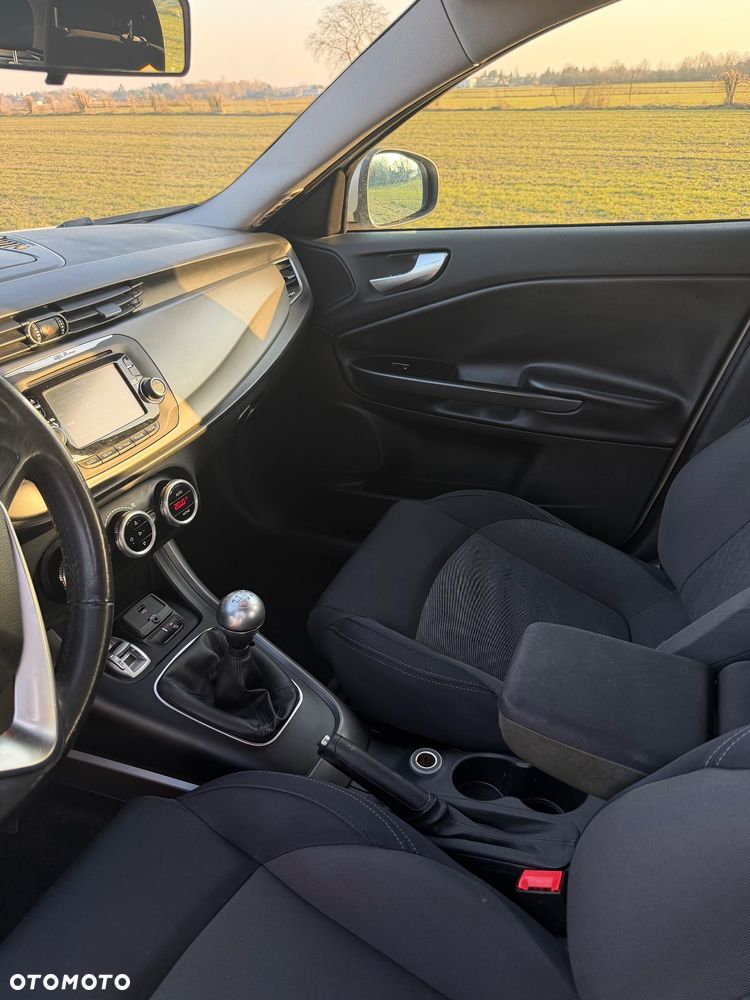 Alfa Romeo Giulietta 1.6 JTDM Progression - 5