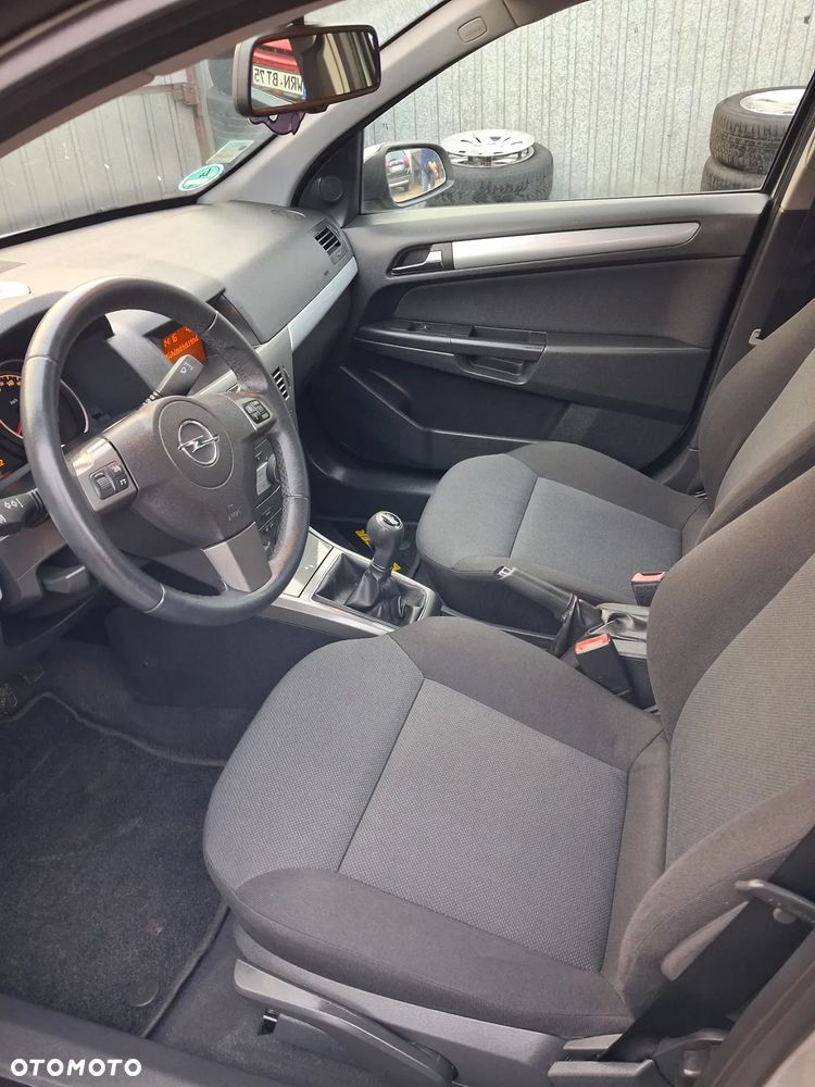 Opel Astra - 19
