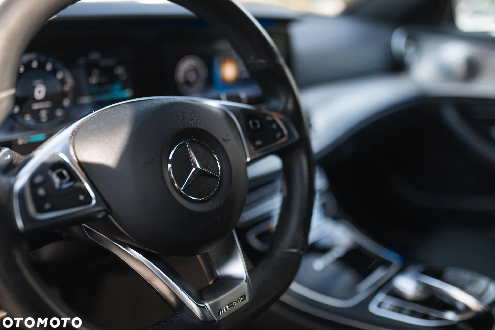 Mercedes-Benz Klasa E 43 AMG 4-Matic - 20