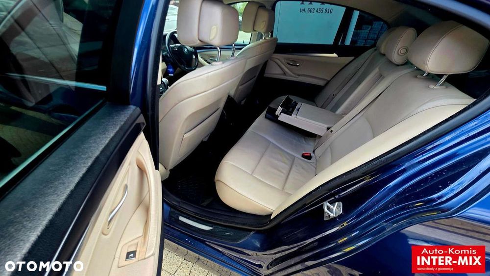 BMW Seria 5 520d - 29