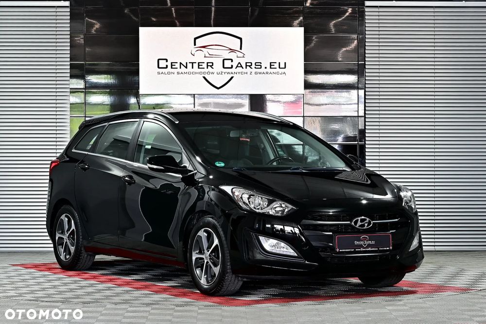 Hyundai i30 i30cw 1.6 Automatik Style - 4