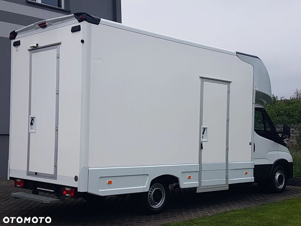 Iveco DAILY KONTENER NISKOPODŁOGOWY 4,44x2,23x2,42 SKLEP FOODTRUCK BAR KLIMA KONIOWÓZ KAMPER - 4