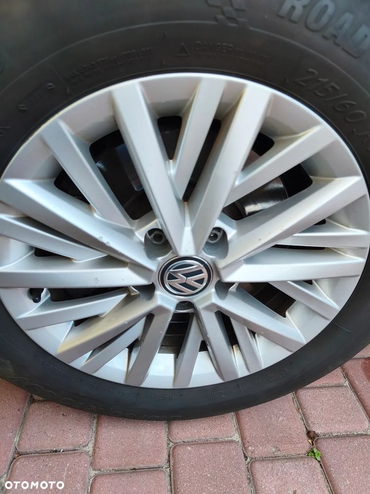 Volkswagen Passat 1.6 TDI BMT Comfortline - 12