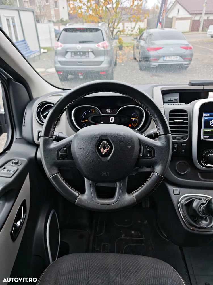 Renault Trafic - 19