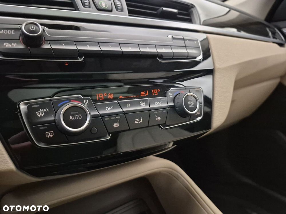 BMW X1 sDrive18d Advantage - 26