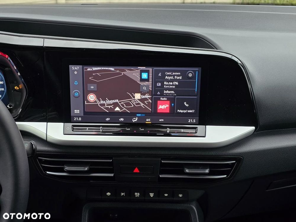 Ford Tourneo Connect Grand - 17