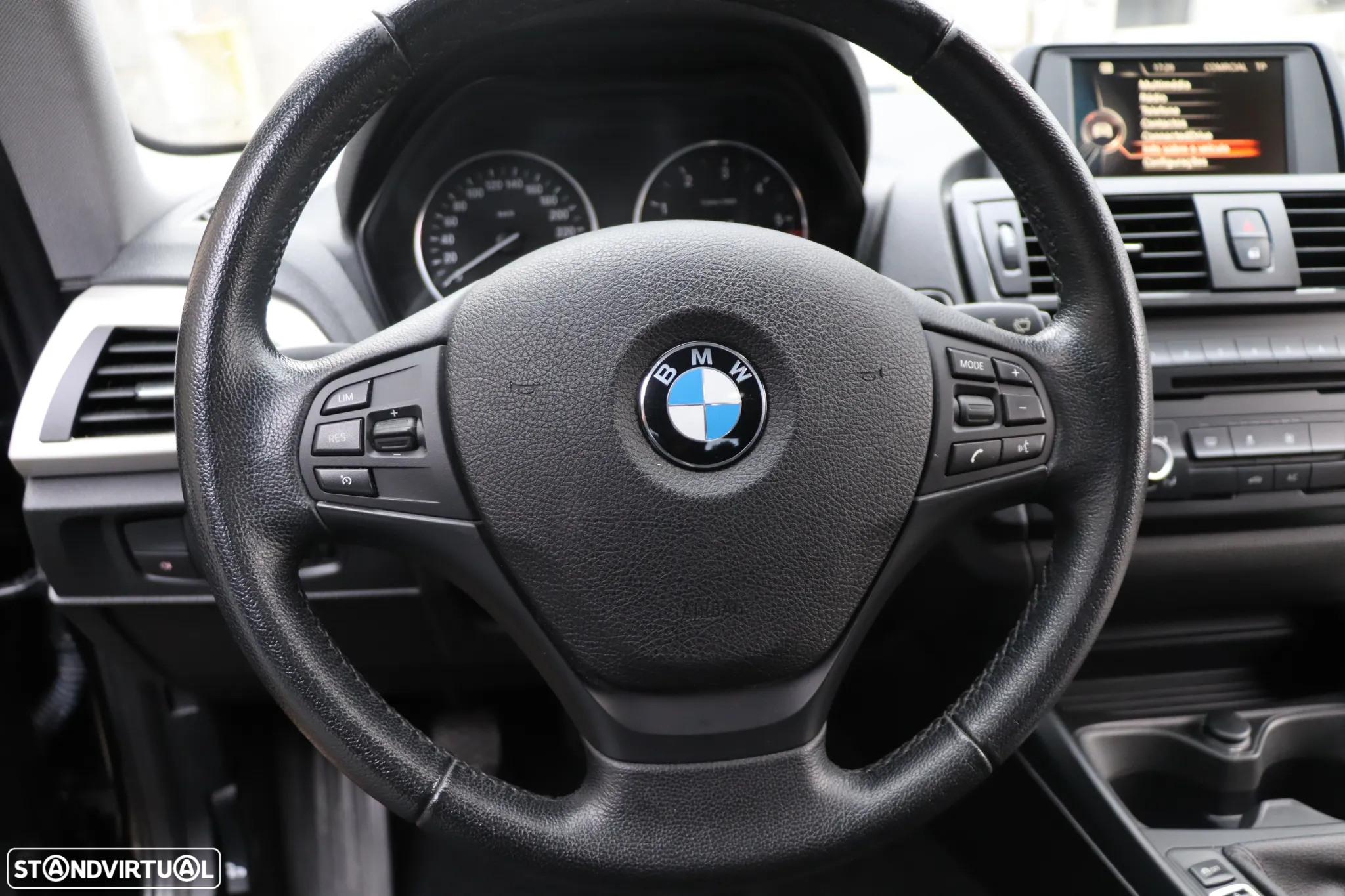 BMW 114 d - 11