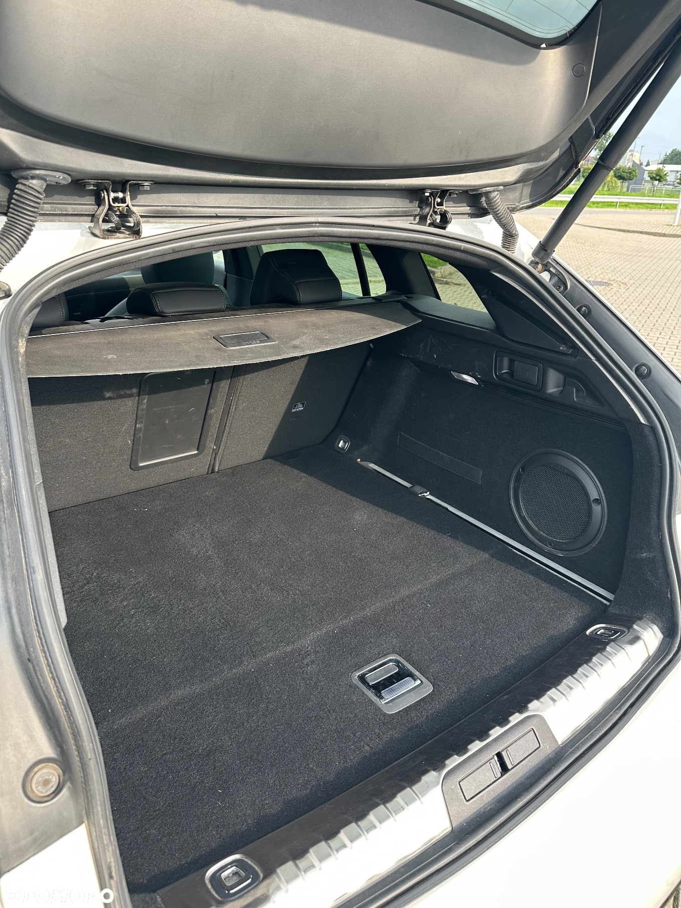 Peugeot 508 SW Plug-In Hybrid 225 e-EAT8 GT - 16
