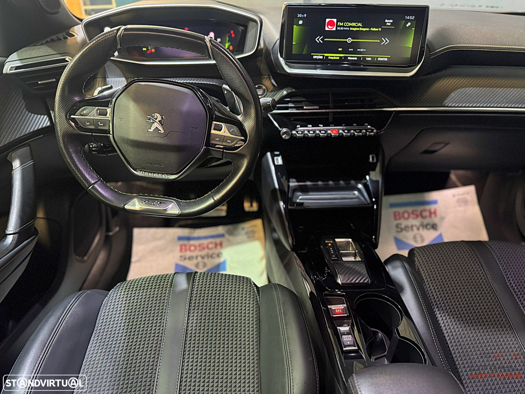 Peugeot 2008 1.2 PureTech GT EAT8 - 19