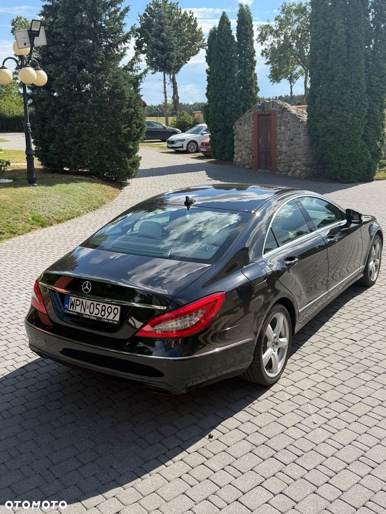 Mercedes-Benz CLS 350 CDI 4-Matic BlueEff - 3