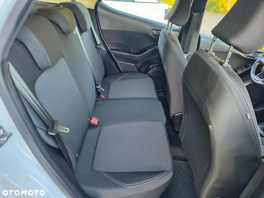 Ford Fiesta - 21
