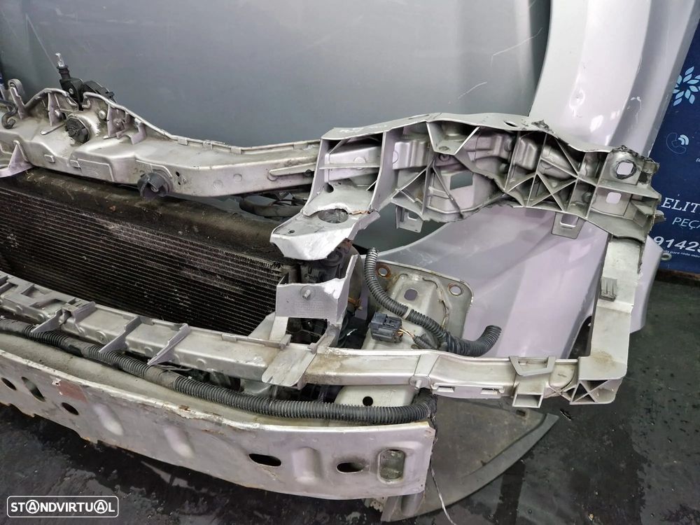 Frente completa usada FORD FOCUS II 2 FACELIFT ST LINE capot parachoques oticas radiadores guardalamas - 9