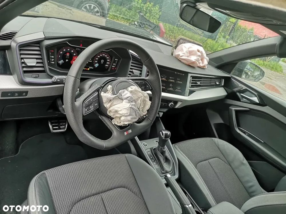 Audi A1 Sportback 35 TFSI S-Line S tronic - 19