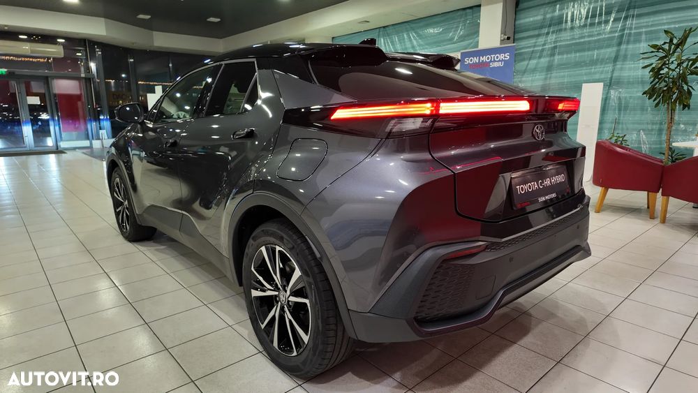 Toyota C-HR - 4