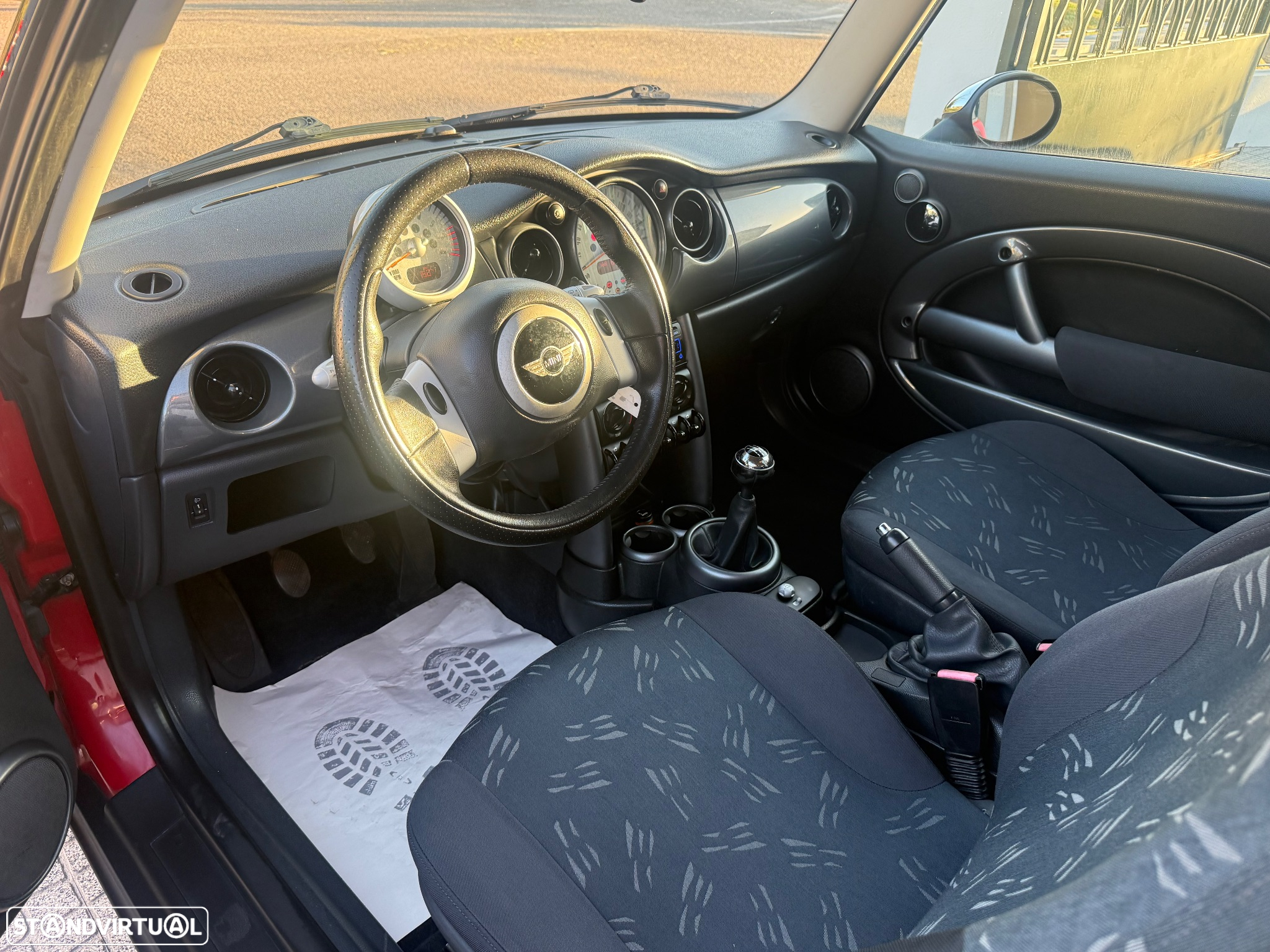 MINI 3 Portas One 1.6 - 16