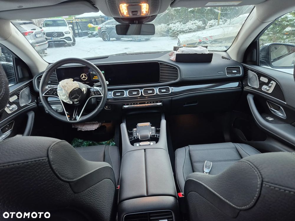 Mercedes-Benz GLE - 30