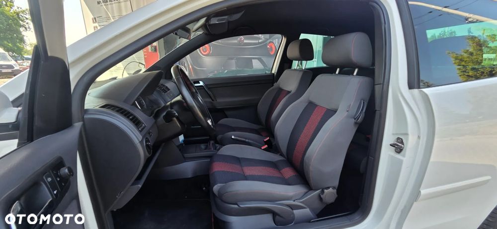 Volkswagen Polo 1.6 GT Rocket - 23