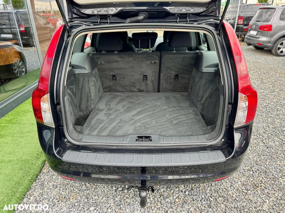 Volvo V50 DPF DRIVe Business Pro Edition - 36