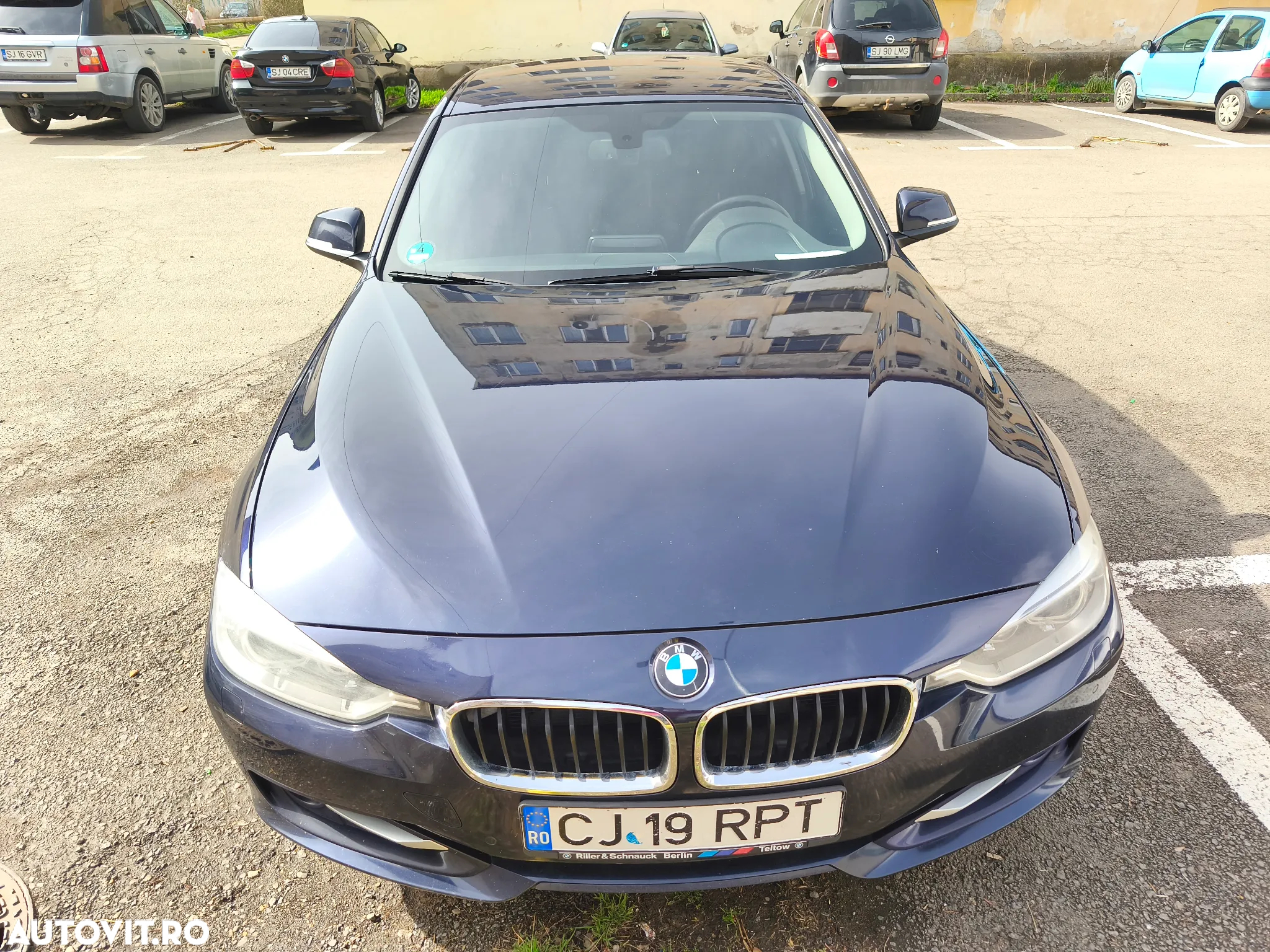 BMW Seria 3 328i Sport Line - 12