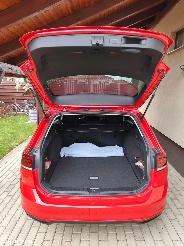 Volkswagen Passat 2.0 TDI SCR DSG Business - 8