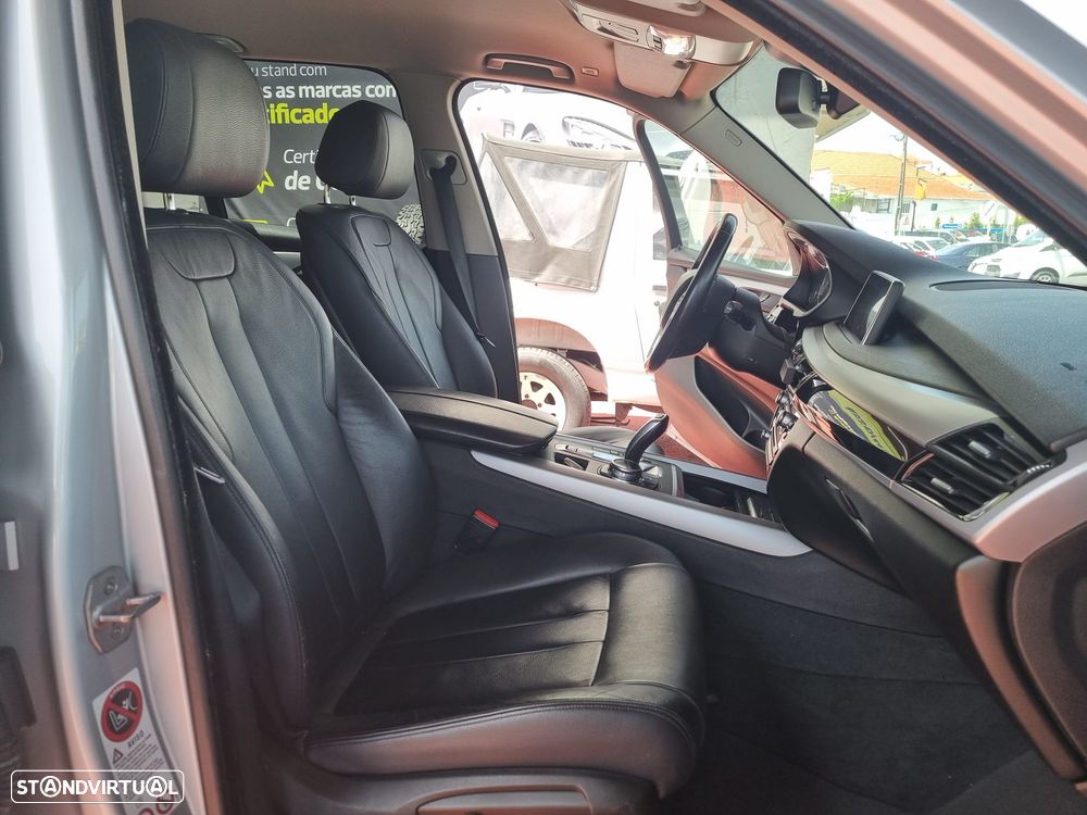 BMW X5 25 d sDrive Comfort 7L - 30