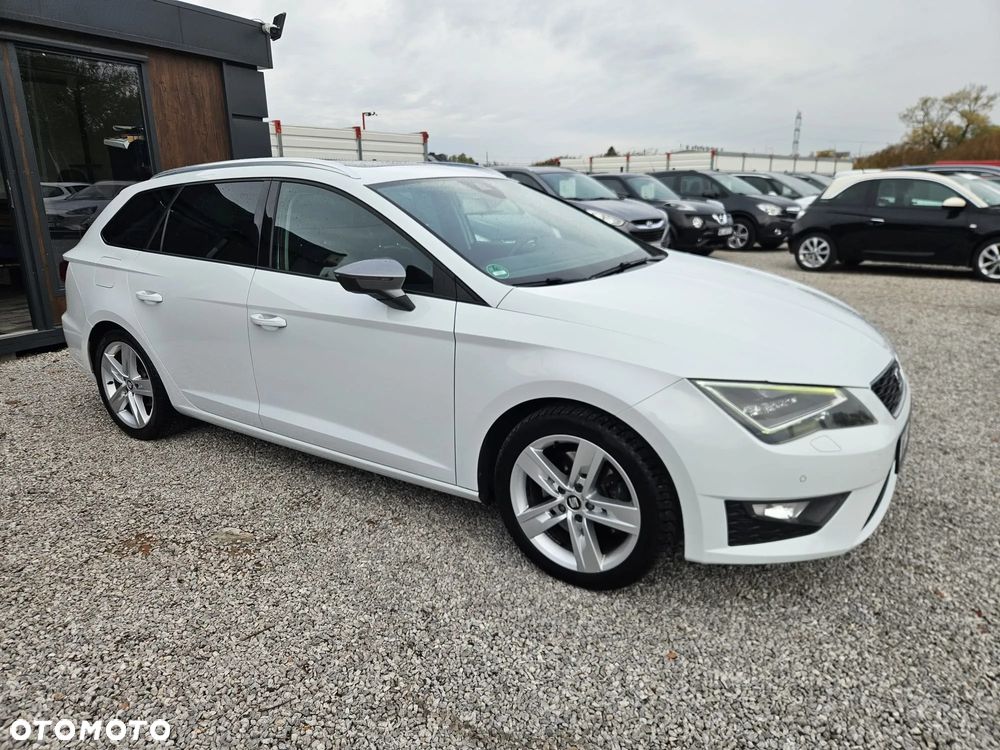 Seat Leon 2.0 TDI DPF Start&Stop DSG FR - 10