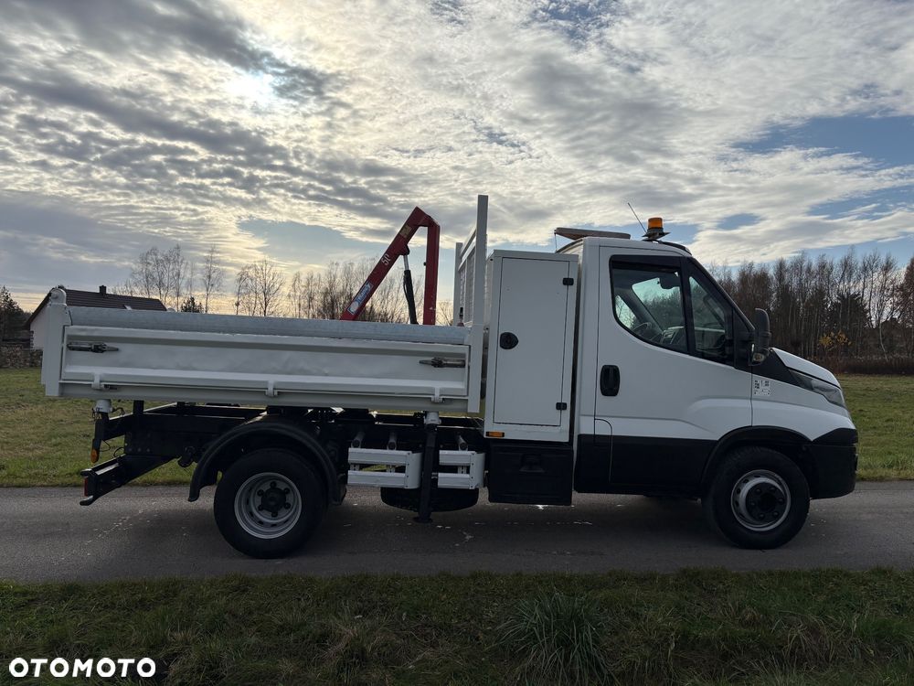 Iveco DAILY 70C17/Wywrot na 3strony/DMC 7000Kg/Żuraw/Klima/Super stan - 10