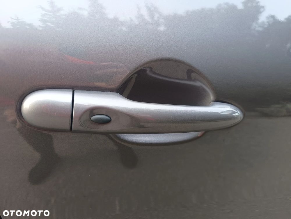 Renault Captur ENERGY TCe 120 EDC Initiale Paris - 23