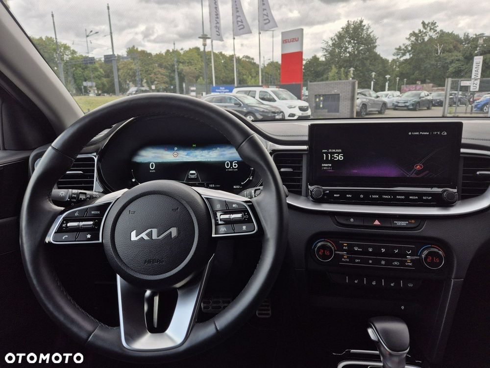 Kia Ceed - 23