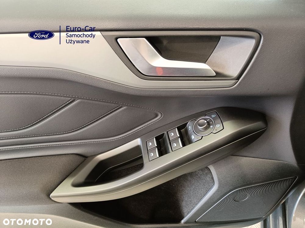 Ford Focus 1.5 EcoBlue Start-Stopp-System ST-LINE STYLE - 16