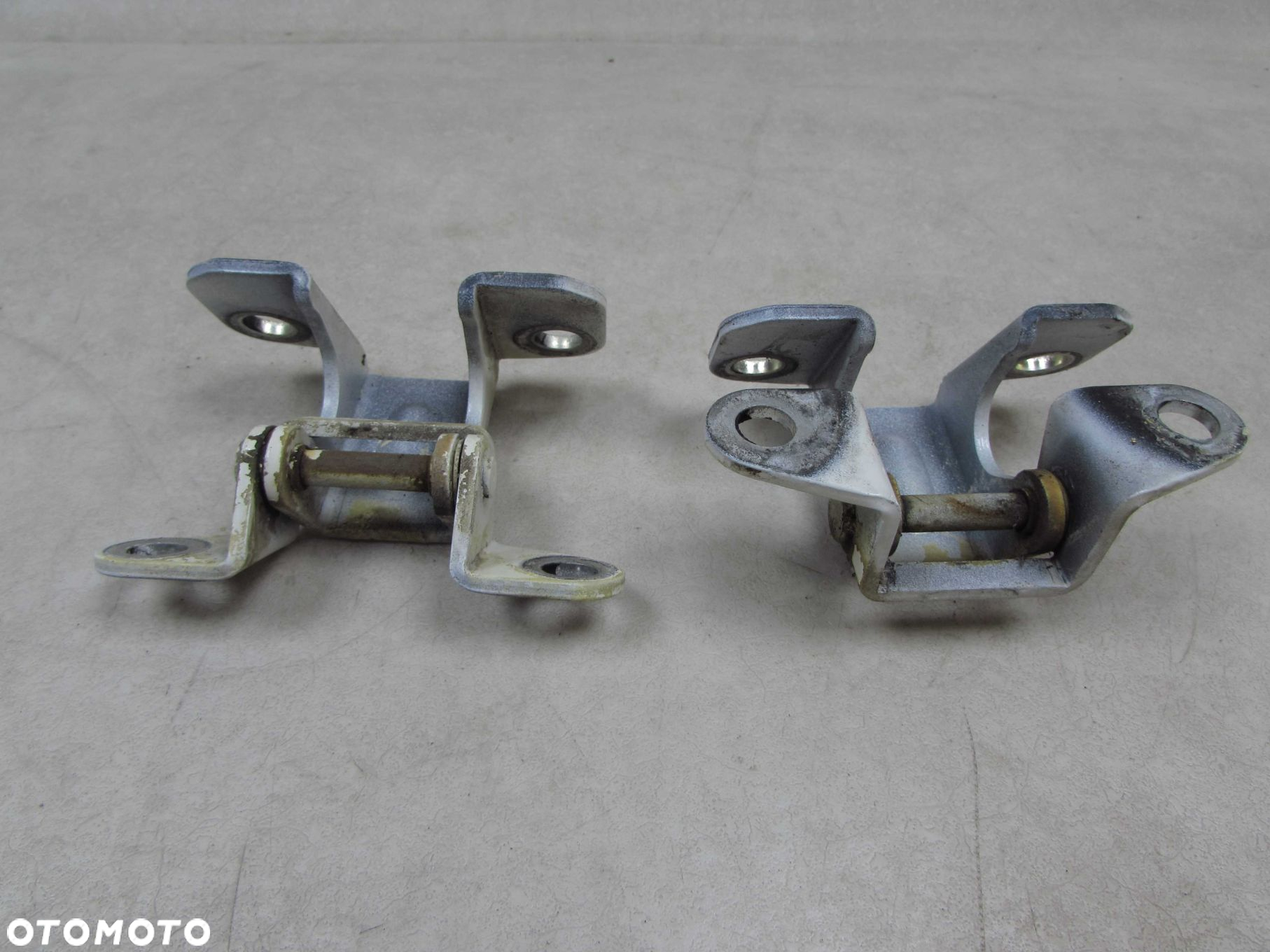 PIAGGIO PORTER PFAU QUARGO 06-18 ZAWIASY DRZWI PRAWY PRZOD - 7