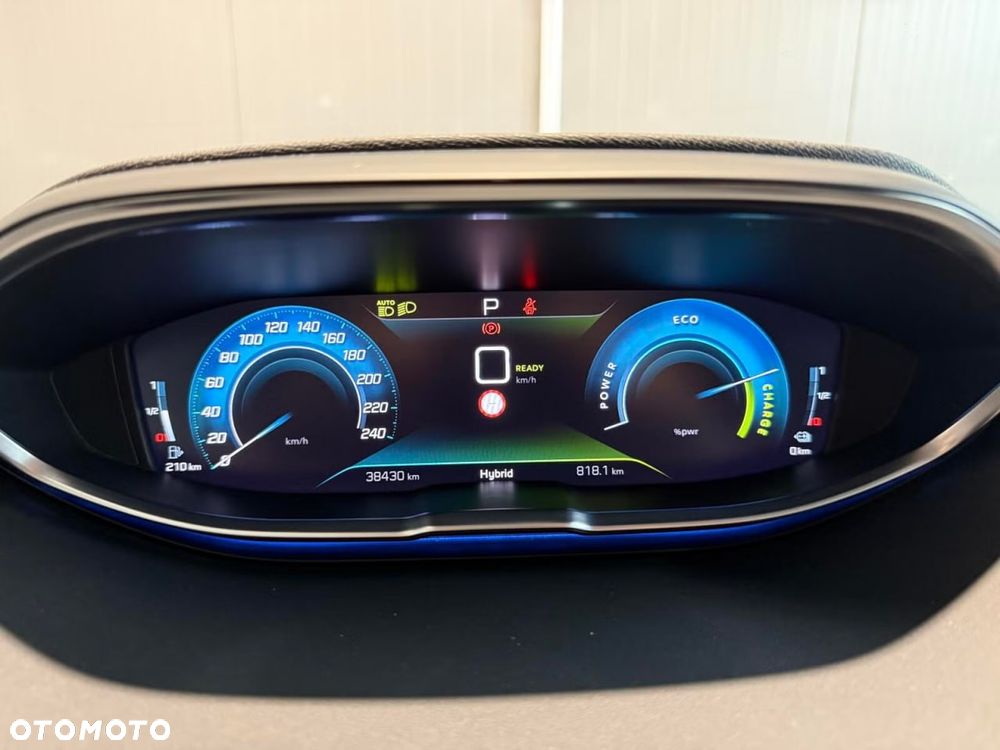 Peugeot 3008 1.6 PureTech Hybrid4 PHEV Allure Pack S&S EAT8 - 23