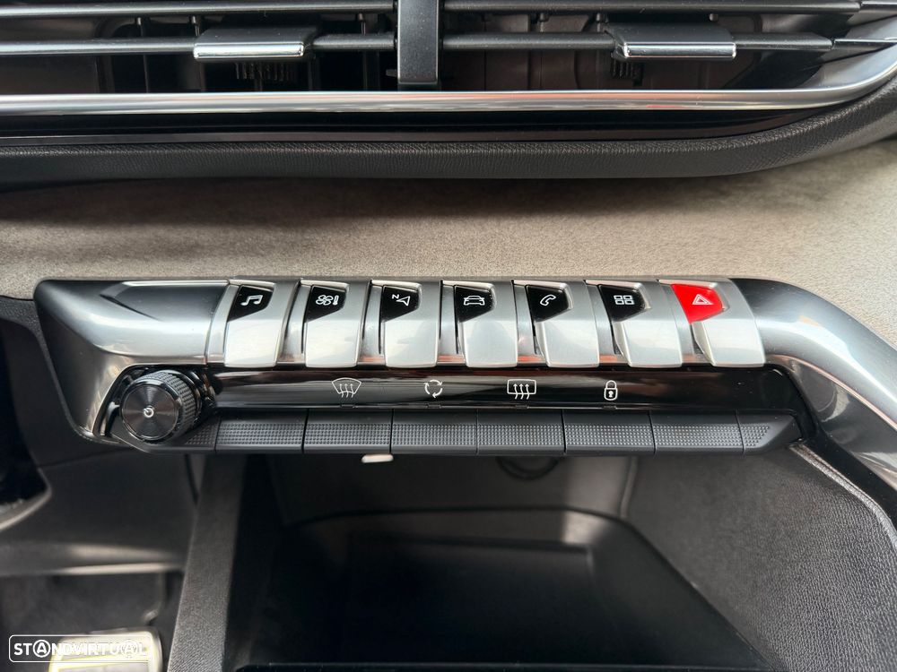 Peugeot 3008 BlueHDi 130 Stop & Start EAT8 GT Pack - 39