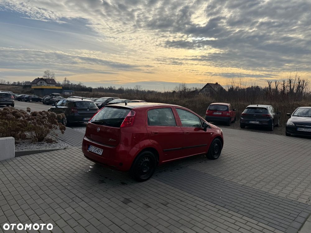 Fiat Punto - 4