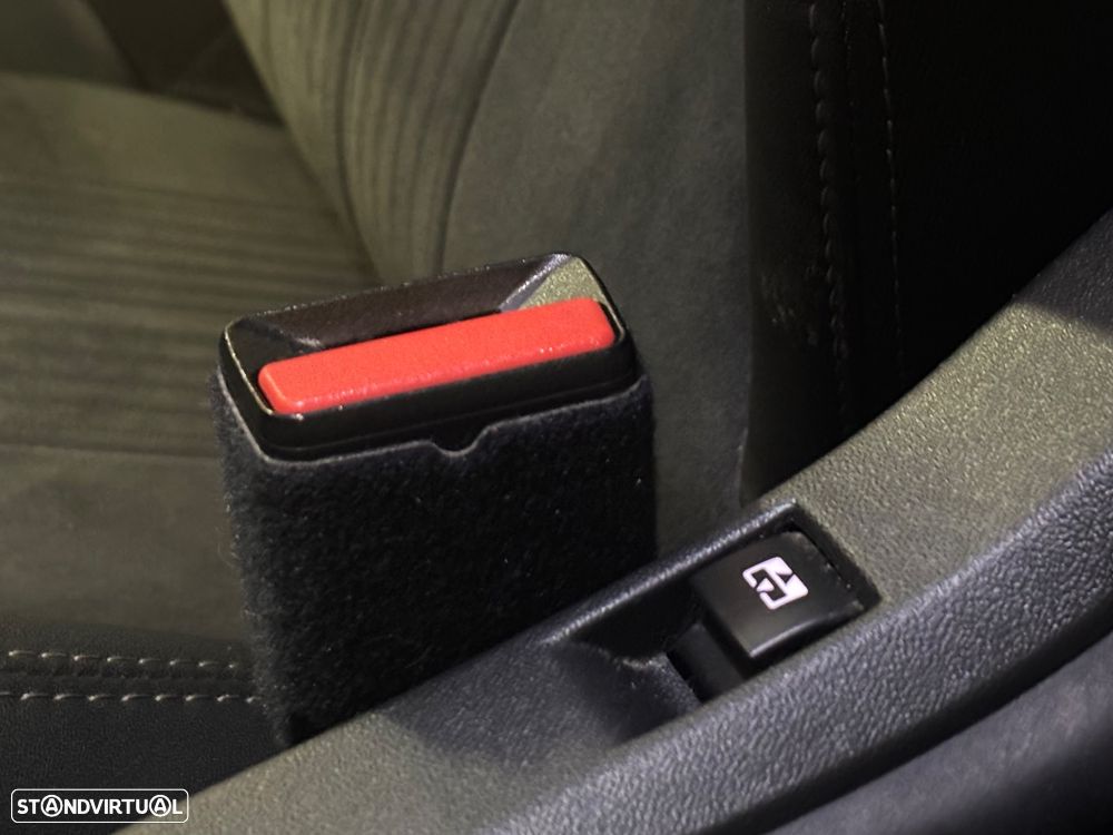 Peugeot 2008 PureTech 110 Stop&Start EAT6 Crossway - 31