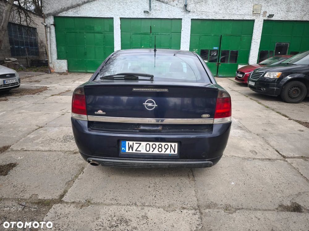 Opel Vectra 2.2 DTI - 9