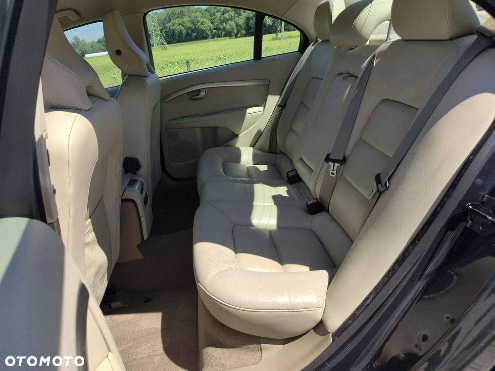 Volvo S80 - 14