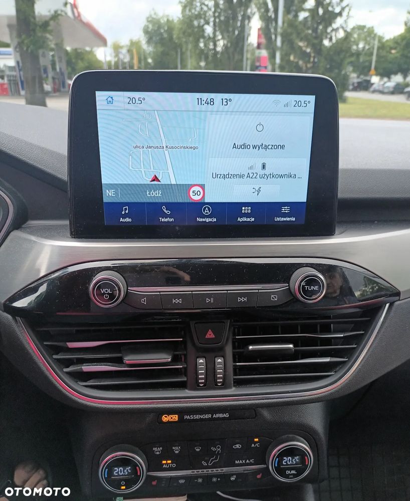 Ford Kuga 2.5 FHEV FWD Titanium - 8